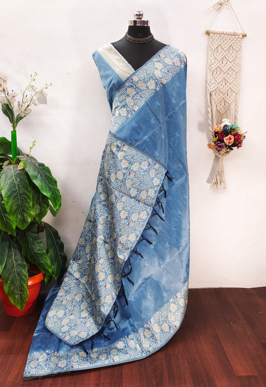 Gray banglori Handloom raw silk saree with contrast jamdani weaving pallu