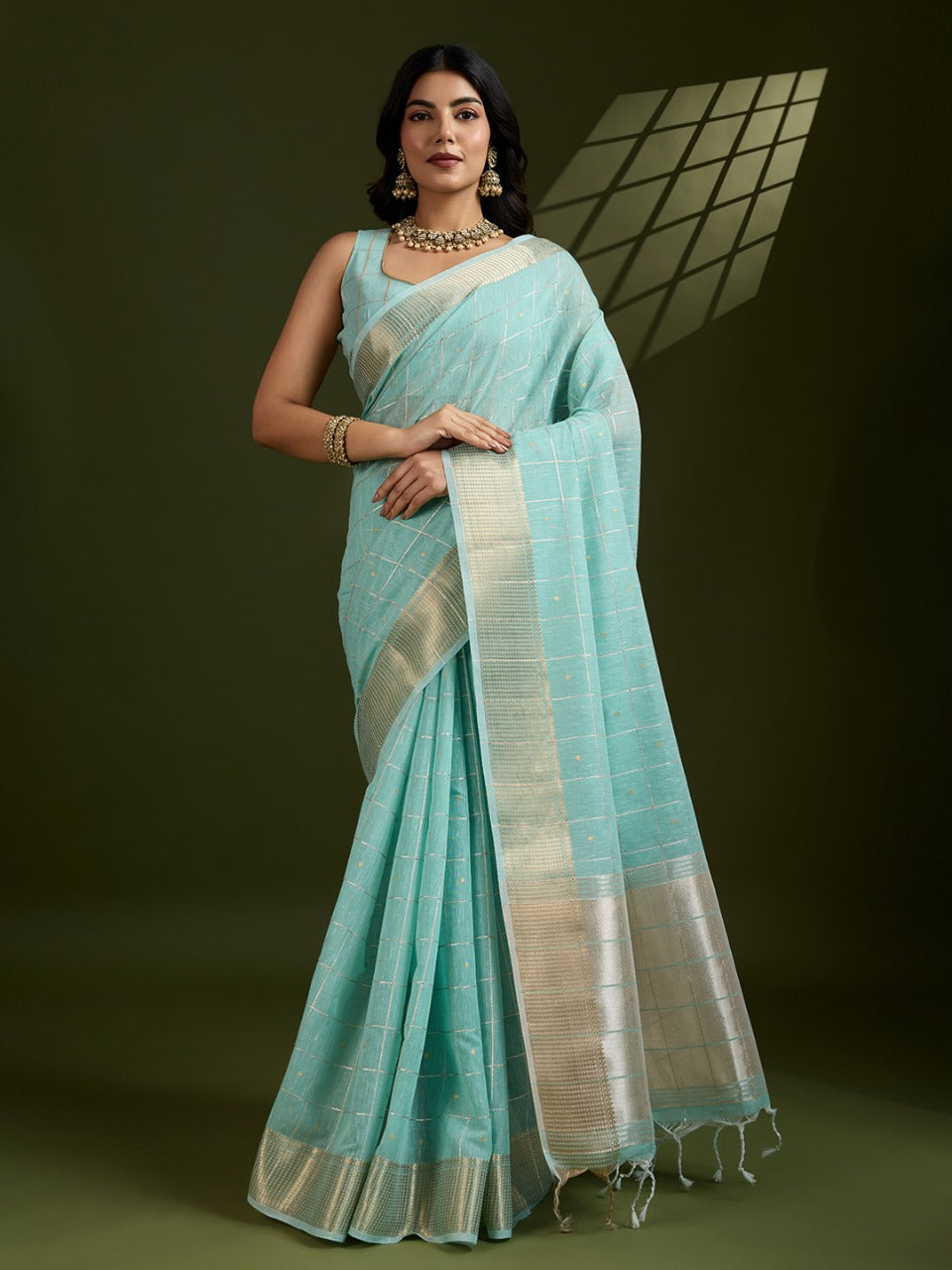 Soft tissue linen silk saree with zari weaving work