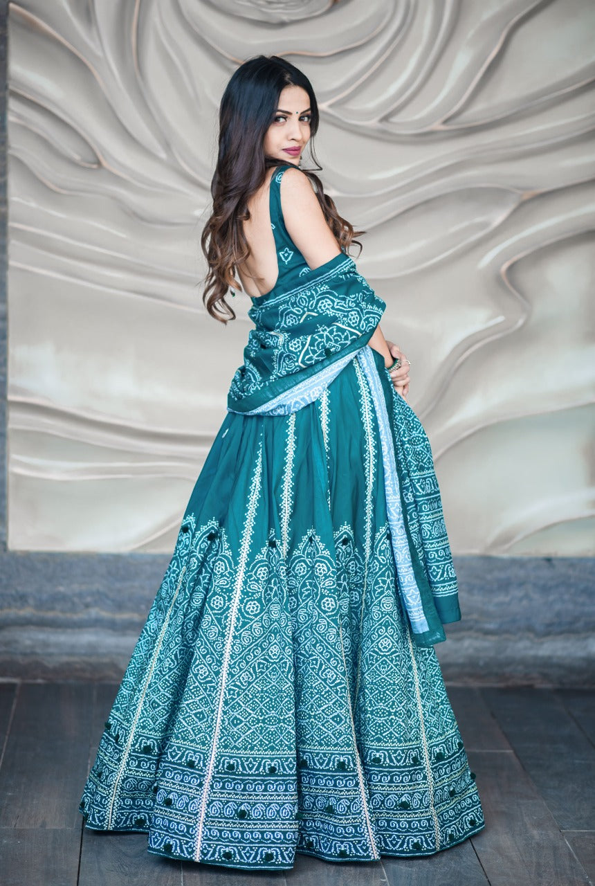 Buy Gorgeous Green Bandhani Printed Silk Festival Wear Lehenga Choli - Zeel  Clothing